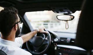 怎么选购汽车(怎么选购汽车LED灯)