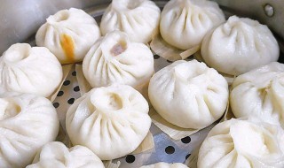 小笼汤包最正宗的做法（小笼汤包的吃法）