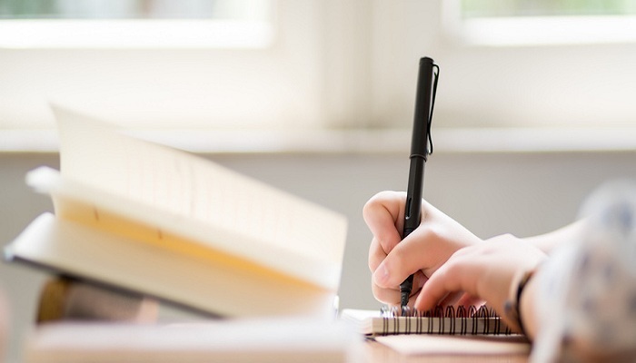 可微与偏导数存在的关系