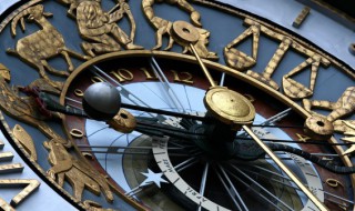 1965出生的蛇2022运气 65年的蛇2022年的命运