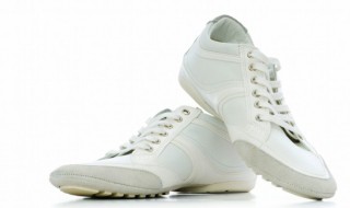 鞋子怎么放才不会发霉（鞋子怎样放才不会发霉）