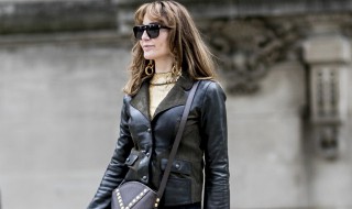 皮衣发霉了怎么办（皮衣发霉的处理方法）