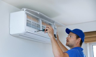 空调里面很脏怎么清洗（空调里面特别脏怎么清洗）