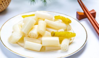 小藕叫什么 小藕叫什么名字