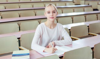 跨能组什么四字词语（跨能组什么词儿?）