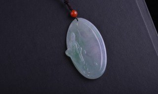 翡翠上的水渍怎么处理 翡翠表面有水渍抹不掉怎么办