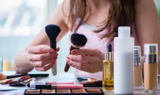 新美妆蛋第一次怎么洗（新美妆蛋第一用怎么洗）