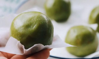 清明果长白毛还能吃吗(清明果长毛了还能吃吗)