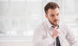 两个字的男生名字高冷 高冷男名字2个字