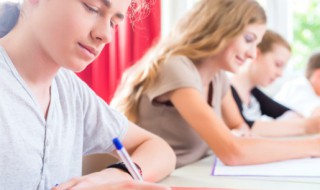 艺考生只能选艺术类专业吗（艺考只能选艺术专业么）