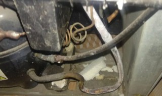 压缩机结冰是什么原因(压缩机结冰是什么原因引起的)