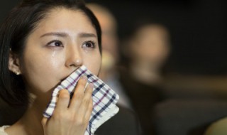 流泪时为什么流鼻涕 流泪时为什么会流鼻涕