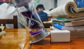 品能组什么四字词语(品能组什么成语)