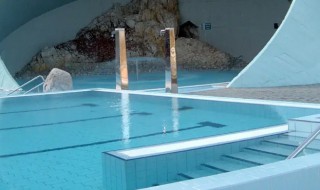 泳池ph值标准（泳池ph值标准和余氯）