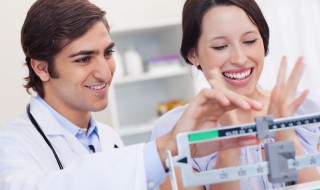 一米八三的男生标准体重(一米八三的男生体重应该是多少)