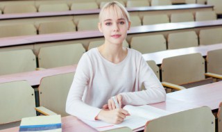 怎么考心理咨询师证书（怎样考心理咨询师证书）