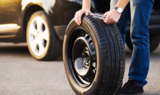 充气轮胎是谁发明的（充气轮胎的发明者是谁）