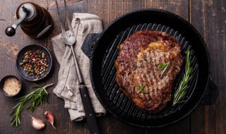 用烤箱做牛排的方法（怎样用烤箱做牛排）