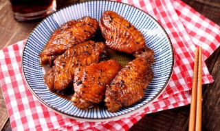 炸鸡翅中怎么腌制方法 炸鸡翅腌鸡翅中的腌制方法