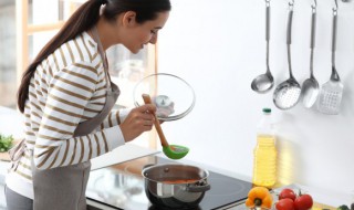 酸汤酱的制作方法（酸汤酱怎么熬制）