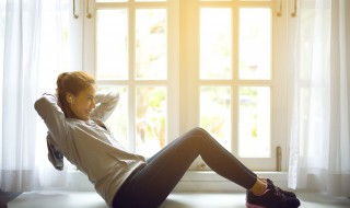 如何选购家用窗帘（怎样选购窗帘）