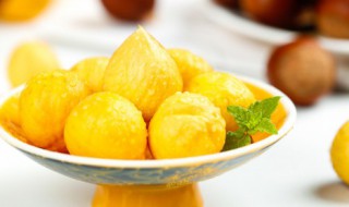 煮栗子如何剥皮的又快又干净（煮完的栗子怎么好剥皮）