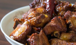 红烧腊排骨的家常做法（红烧腊排骨的家常做法窍门）