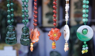 假和田玉的鉴别方法（假和田玉的鉴别方法图）