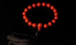 朱砂怎么清洗(朱砂手串脏了如何清洗)