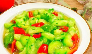 清炒丝瓜怎么做不发黑 炒丝瓜的家常做法不发黑