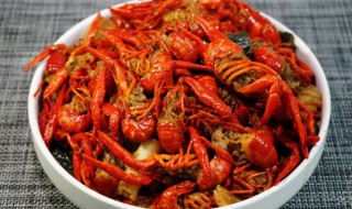 小龙虾炸多久能熟 小龙虾炸过后煮多久