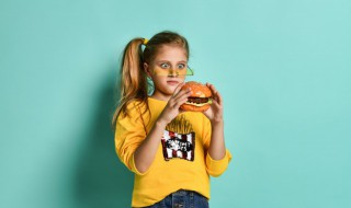 女孩名字诗意文雅有内涵（文雅有内涵的女孩名字）