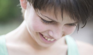 有诗意寓意好的女孩名字（含有诗意的女孩名字）