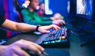 孤岛惊魂4怎么安装瞄准镜（孤岛惊魂4反射式瞄准镜）