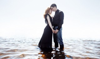 比较冷门的隐藏情侣名（比较冷门的隐藏情侣名游戏）