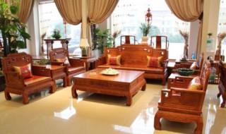 红木家具怎么保养用什么油（保养木质家具用什么油）