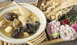 如何用鸡架熬制鸡汤 如何熬鸡架汤窍门