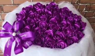 宽丝带玫瑰花做法 丝带玫瑰花制作过程