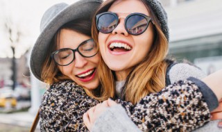 2022最新版好听的闺蜜群名称大全(2020最火的闺蜜群名称)