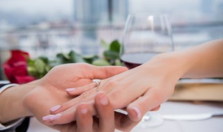 钻石颜色和净度等级表（钻石颜色和净度等级表切工）