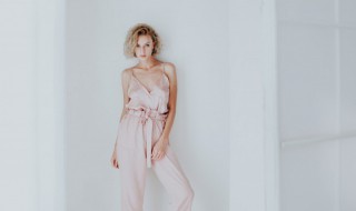 陌陌网名女生霸气十足 陌陌网名女生霸气十足2021