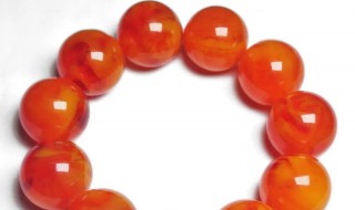 花蜡和蜜蜡有什么区别（蜜蜡的区别）