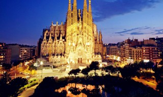 旅游王国之称的是哪个国家（被誉为旅游王国的国家是）