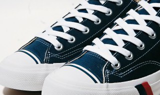 帆布鞋发霉了怎么洗掉（帆布鞋发霉了怎么清洗）