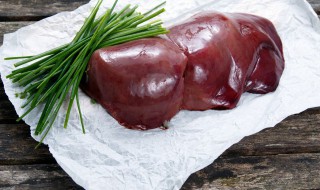 青椒炒猪肝的热量是多少 青椒炒猪肝热量高吗