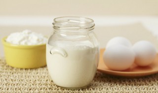 鲜奶放冰箱保鲜可以放多(鲜奶放冰箱可以放多久)