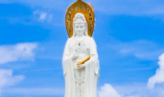 家里菩萨应该放在哪个位置（菩萨应该摆在家里哪个位置）