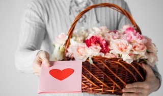 万圣节送女朋友什么礼物好 万圣节送女朋友什么礼物最好