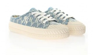 帆布鞋怎么洗不会黄（如何洗白色帆布鞋不会发黄）