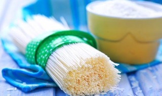 宝宝火龙果面条怎么做（火龙果面条的做法大全）